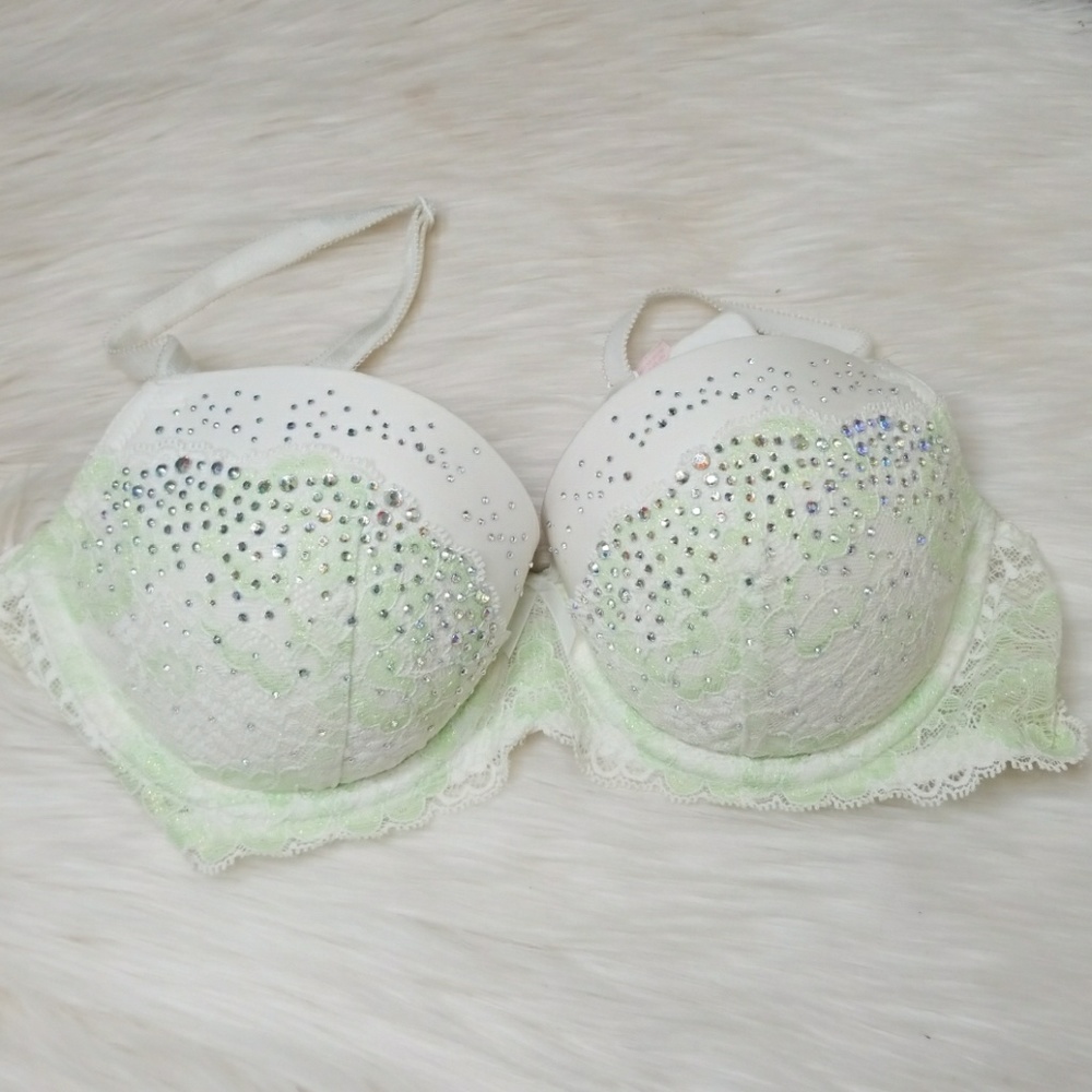 Victoria secret bra